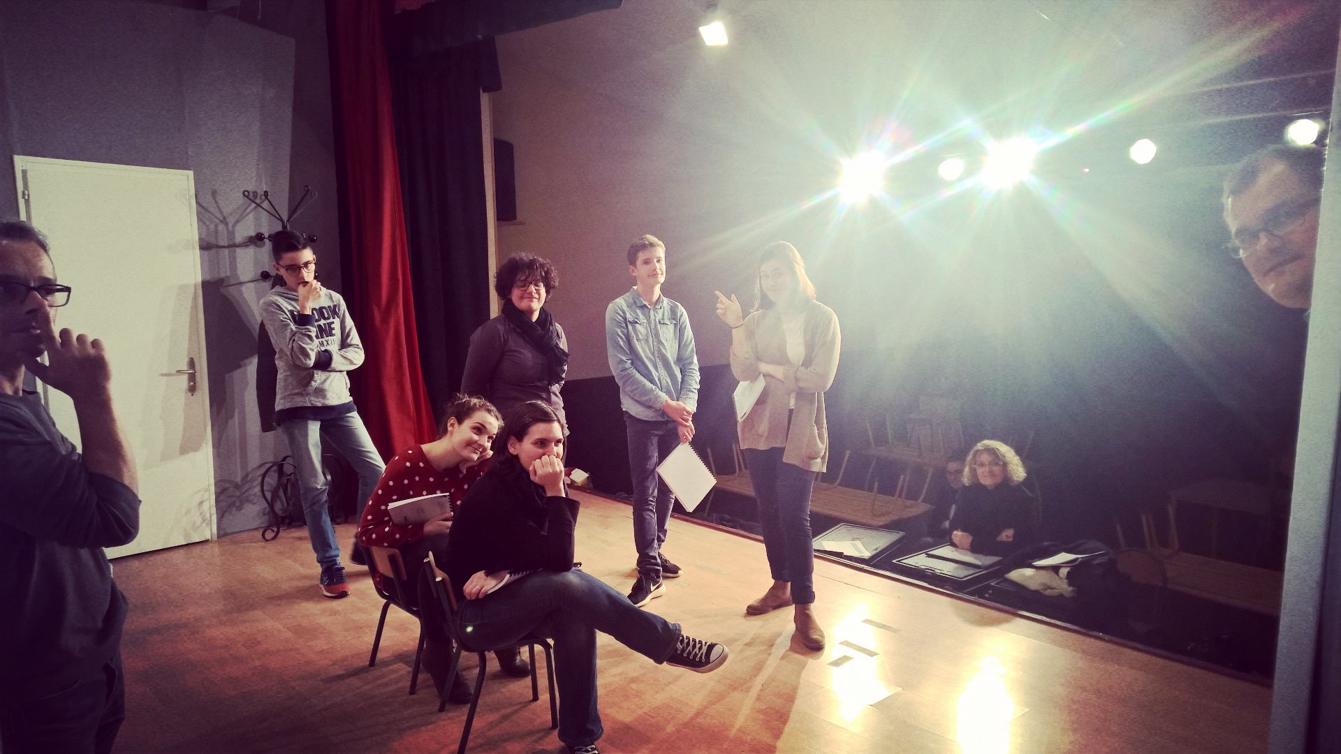 Les Comédiens du Lay au complet lors d'une représentation en 2024